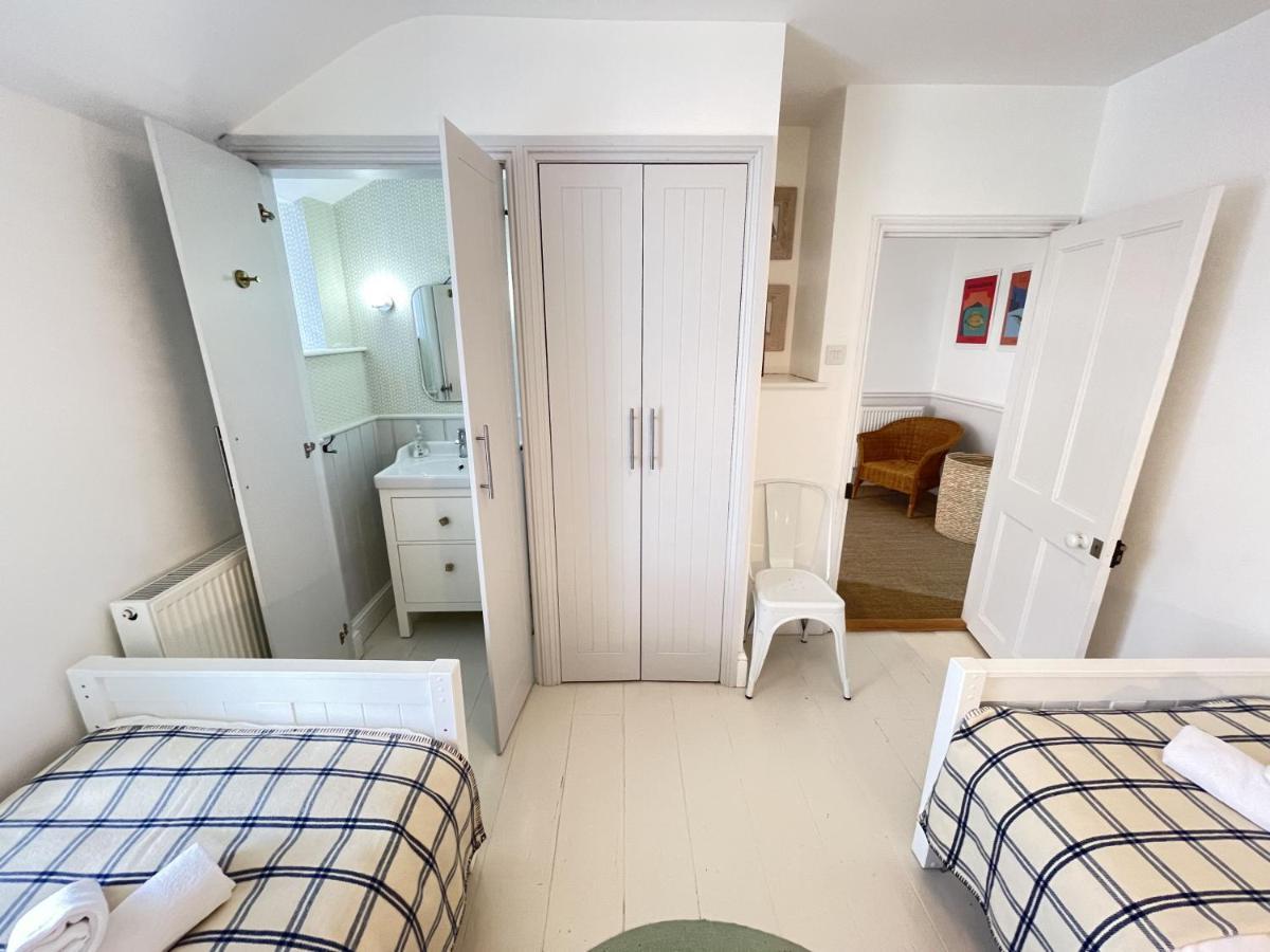 Villa Porth House, With South Facing Courtyard Garden! St Ives Esterno foto